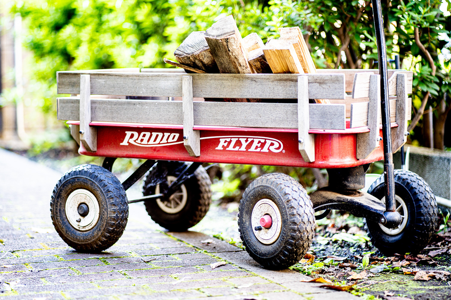 新品○コールマン アウトドアワゴン○レッド ブラック アウトドア