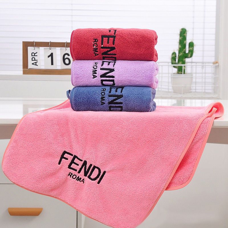 Fendi シャワータオル フェンディ フェイスタオル 多用途タオル