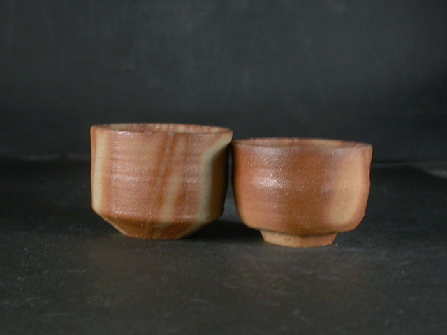 備前焼 岡山県無形文化財 故浦上 善次 共箱付き緋襷ぐい呑2個組5