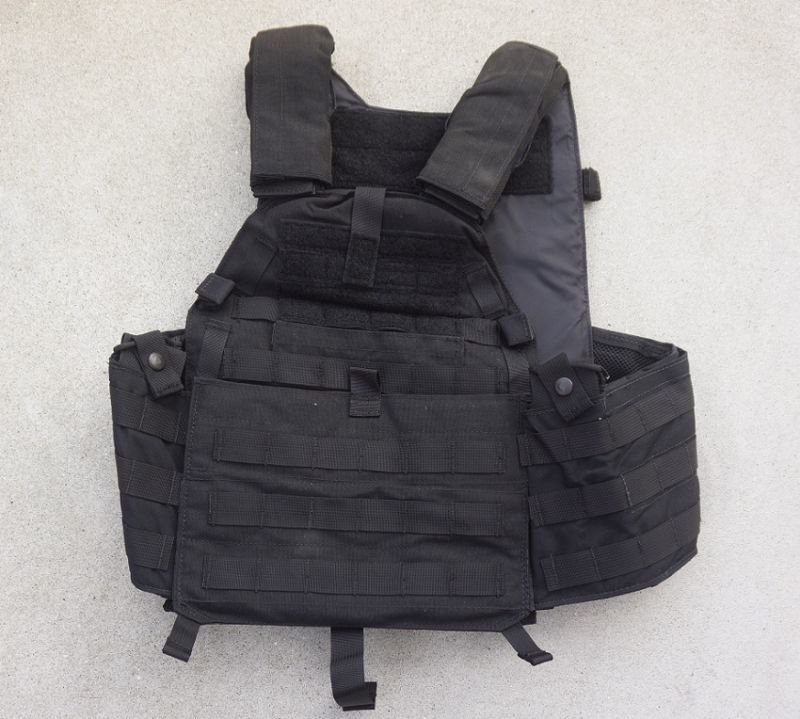 LBT-6094Aプレートキャリア黒 新品 - ミリタリーサープラス キャンプ