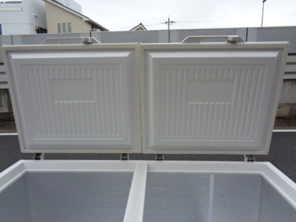 ▽レマコム 冷凍庫 冷凍ストッカー 418リットル RRS-418[1223AI]7CE