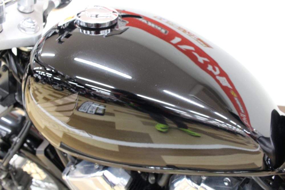 Kawasaki Z900RS 2024年モデル凹みあり燃料タンク 【公式通販】