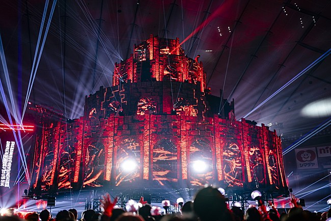 ライブレポート＞Mrs. GREEN APPLE 巨大なバベルの塔と圧倒的な演奏に