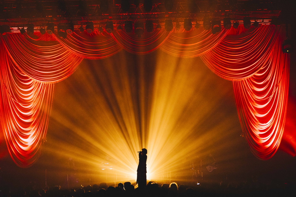 なとり 劇場 ガチャガチャ 缶バッジ Overdose なとり 劇場