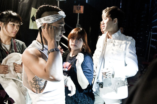 BIGBANG in America: Exclusive Backstage Photos