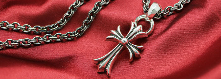 大切な方へ贈る クロムハーツギフト クロムハーツ Chrome Hearts 通販