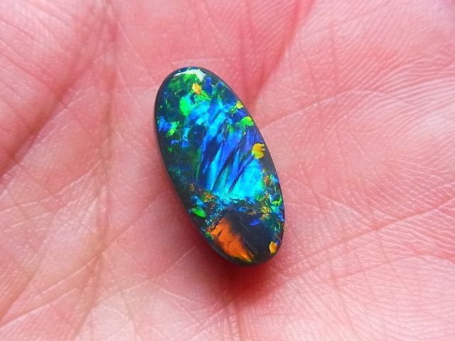 鮮色 8ct ブラックオパール ボールペン ライトニングリッジ産