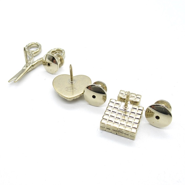 シャネル ピンブローチ 男性にもOK 本物正規品 【公式通販】