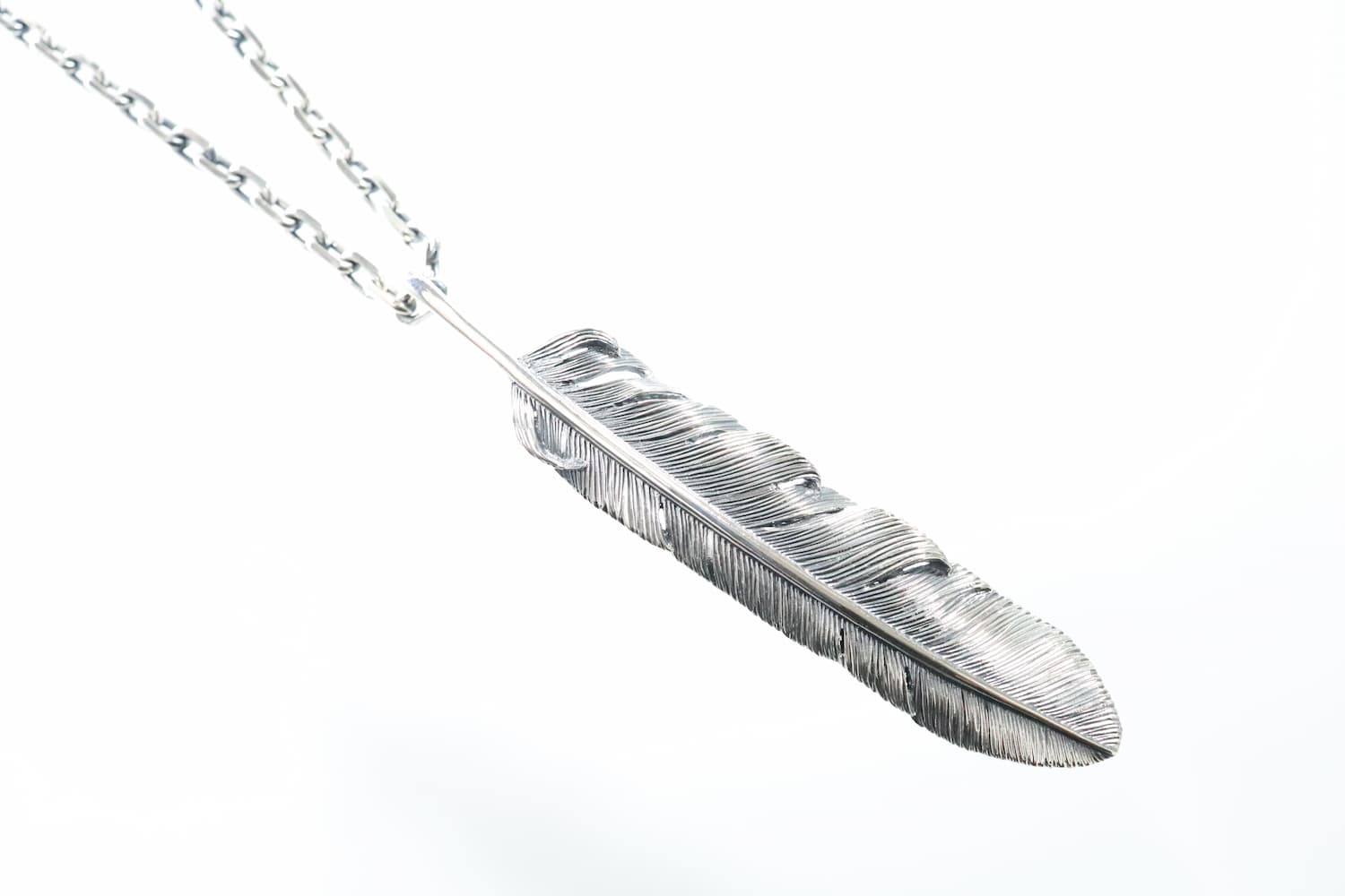 フェザーペンダント (XL) buff(バフ)