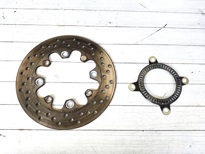 売り切れ 23- ZX-25R Slip-On Exhaust BLADE 発売 – モリワキ