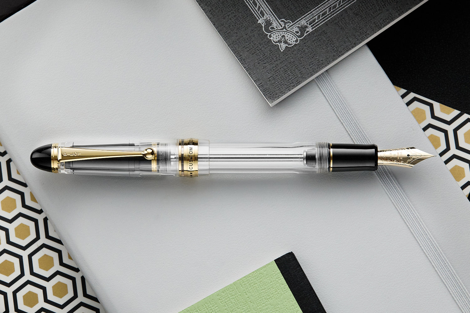 Pilot Custom 823 Fountain Pen - Clear - The Goulet Pen Company