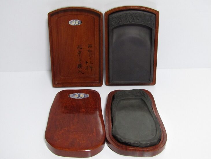 緑硯 中国硯 彫刻 古美術 唐木ケース 緑硯 中国硯 彫刻 古美術 唐木