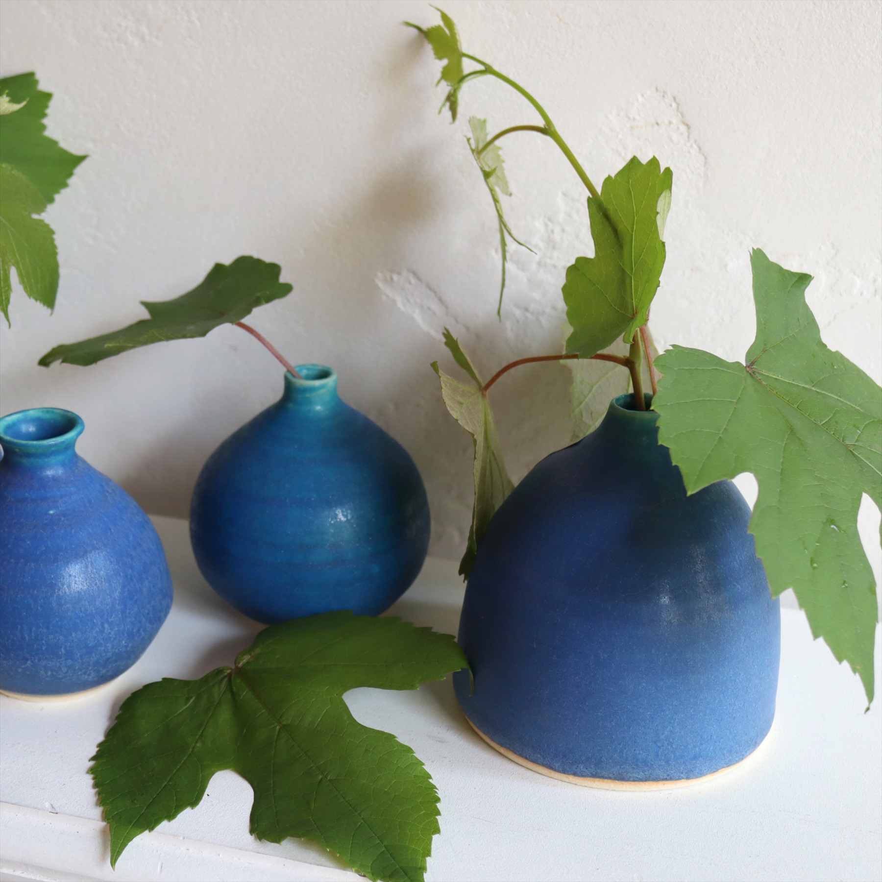 信楽焼 陶器花瓶 フラワーベース 8.8cm釣り鐘形 洋風にも使える