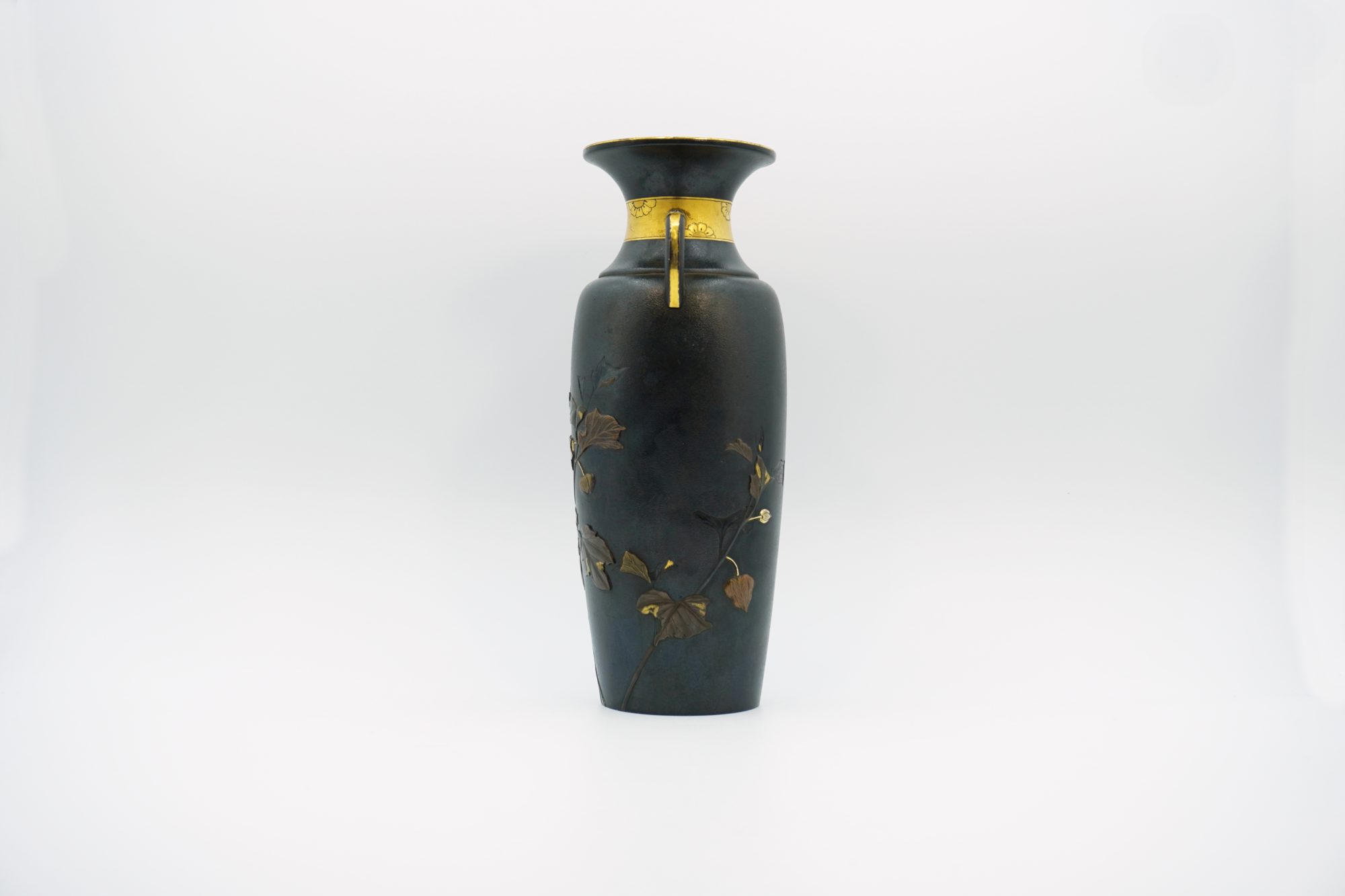 工藤延寿 象嵌 草花図双耳花瓶 | 明治工芸・明治金工の販売専門店なら