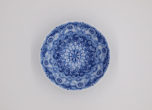 橋本よしこさん作 磁器染め付け 蓋もの 橋本よしこさん作 磁器染め付け