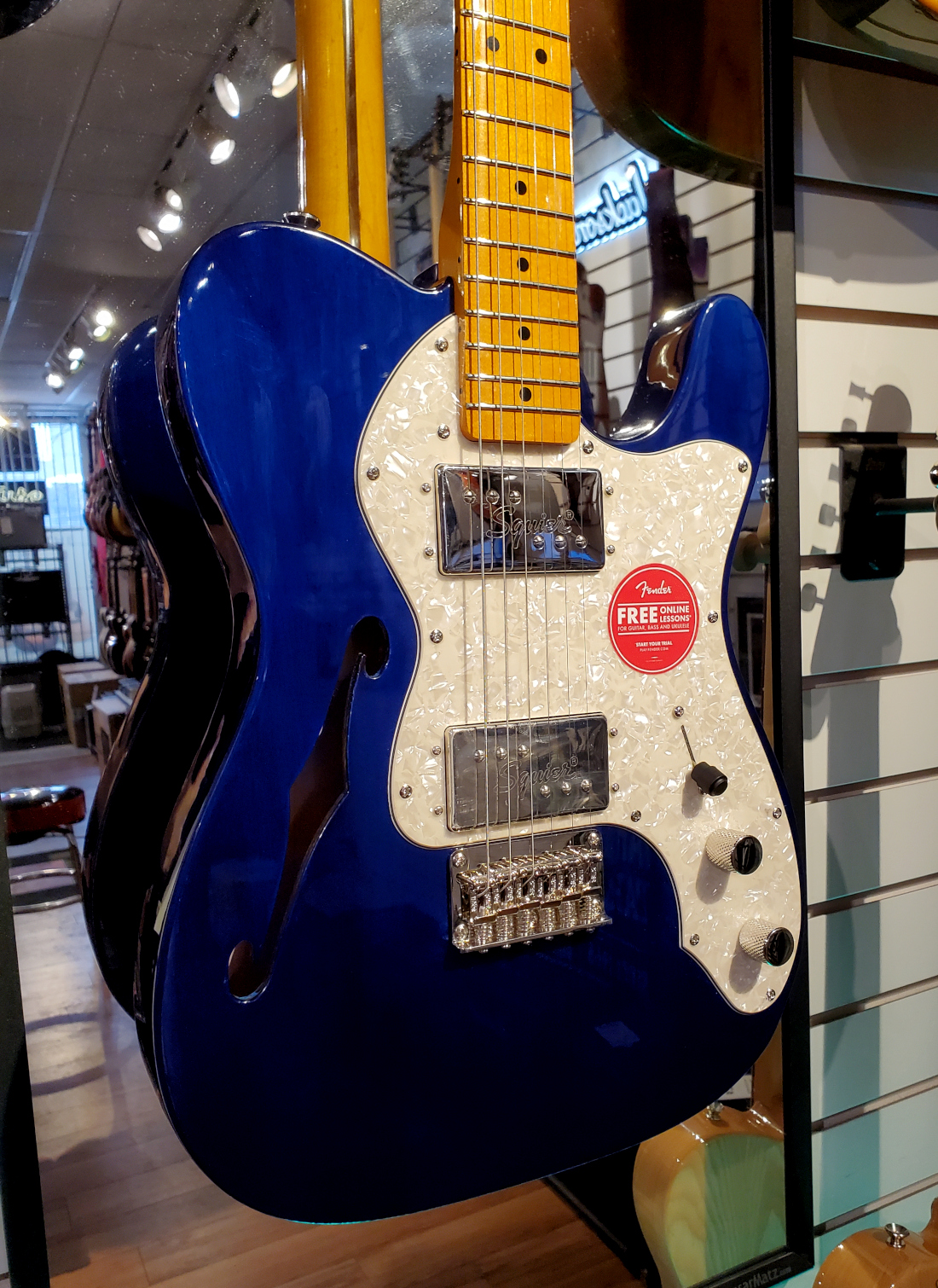 Squier Classic Vibe Limited Edition '70s Tele Thinline in Sapphire