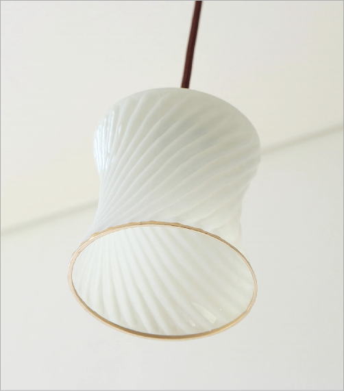 ペンダントライト ガラス おしゃれ ホワイト アンティーク レトロ