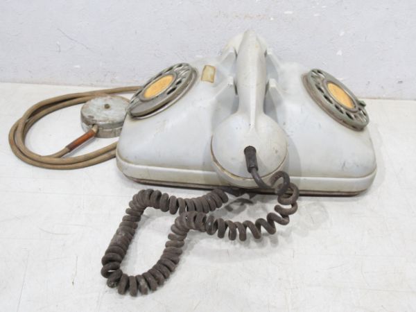 ボーズホーン ダイヤル式 電話機 昭和38年12月製造 岩崎通信機 日東