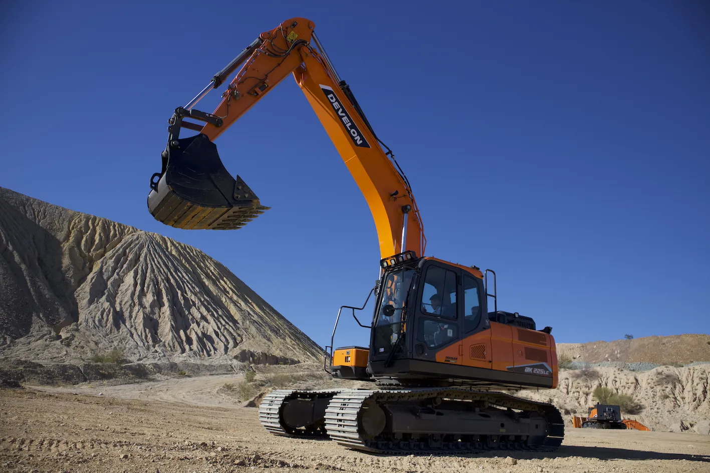 The Hitachi ZX390TC-7 meets big 40t-class machine need | Global
