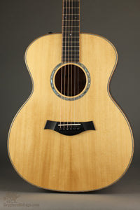 Martin Backpacker Acoustic Guitar New – Gryphon Strings