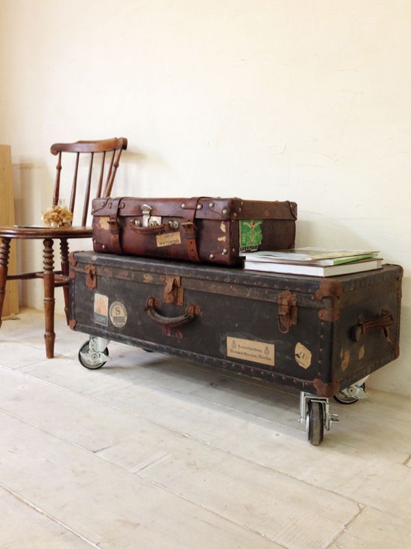 英国アンティーク古木トランクケース/スーツケース/テーブル机(74-307