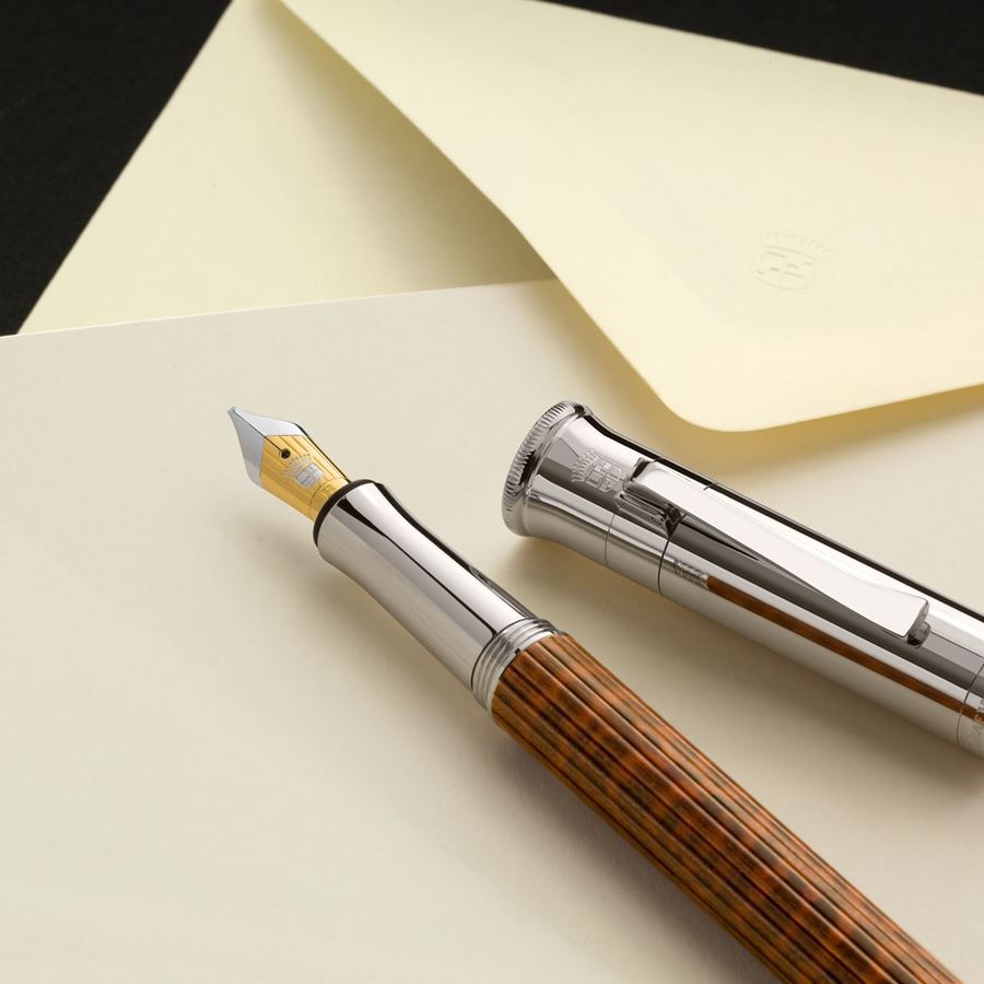 限定品）クラシック スネークウッド 万年筆