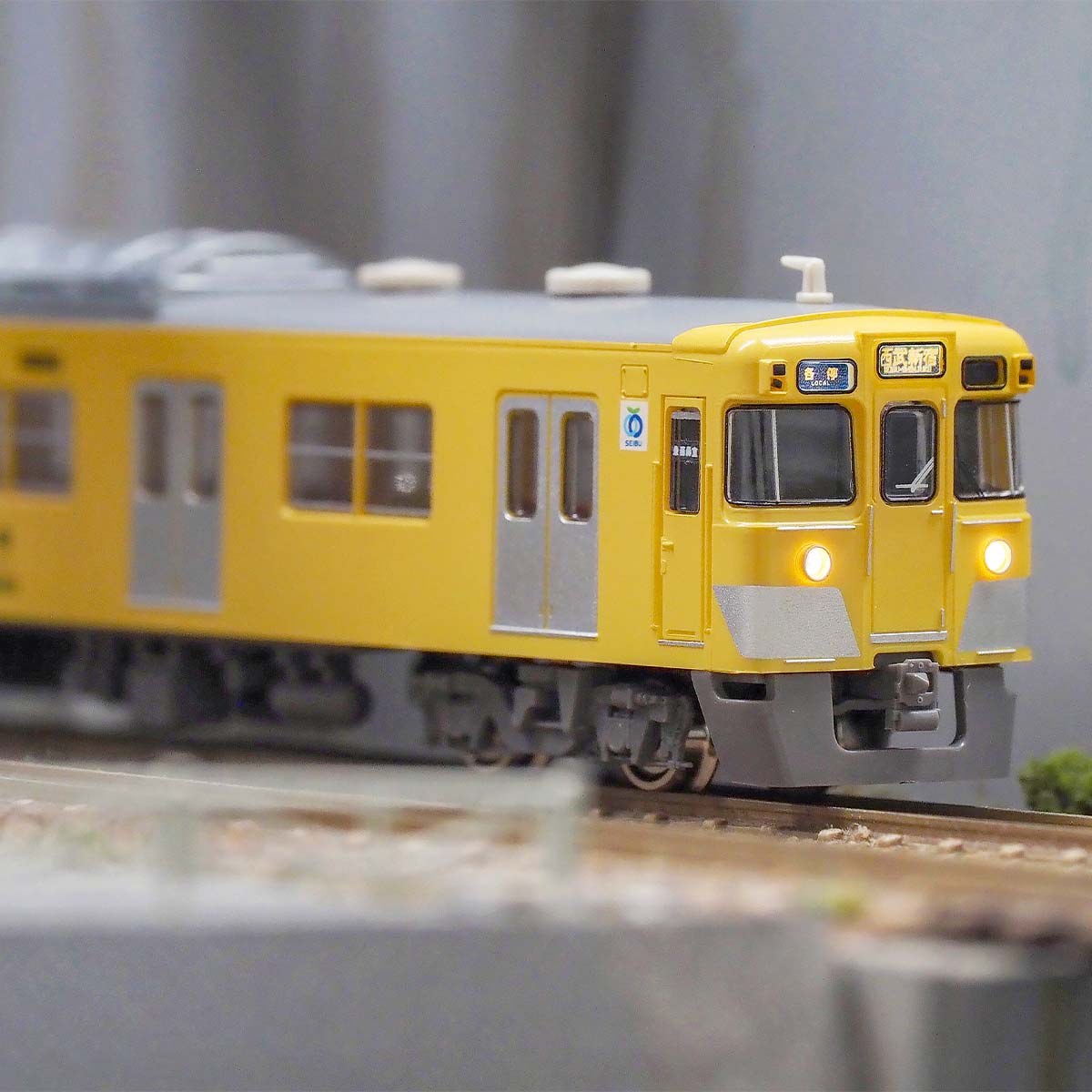 1279T＞西武2000系初期車更新車（SEIBUロゴ） 8両編成動力付きトータル