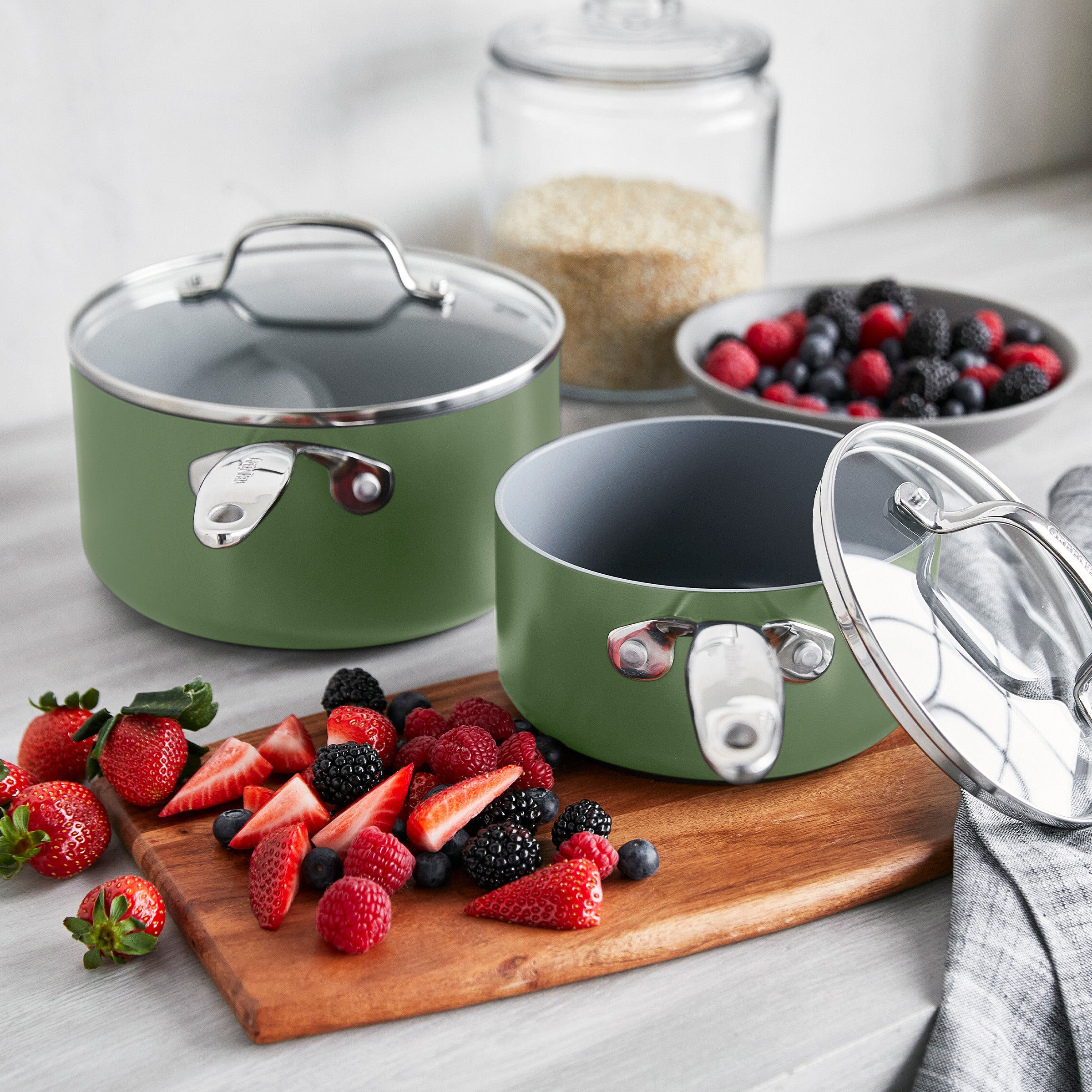 Valencia Pro Ceramic Nonstick 19-Piece Cookware Set | GreenPan