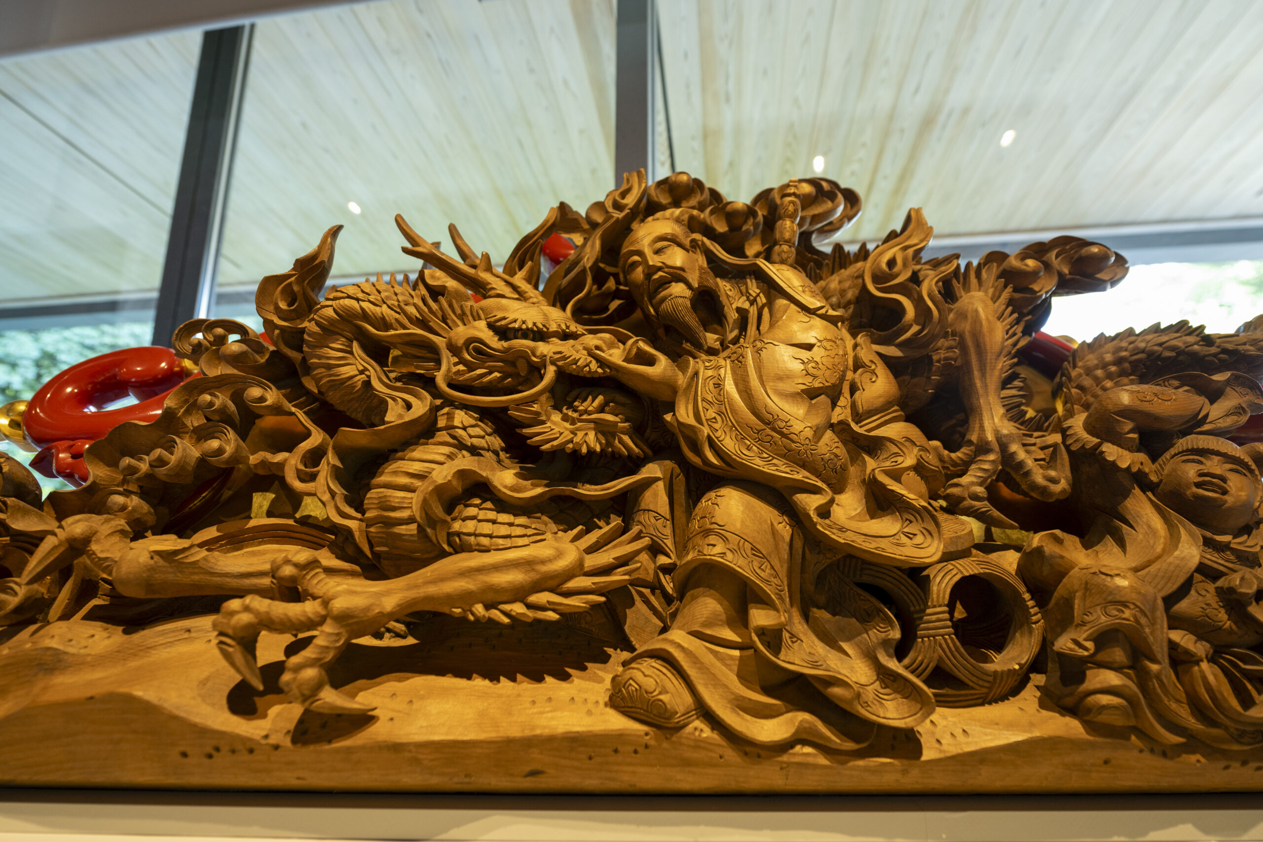 竹中大工道具館 | 井波彫刻―物語を彫る 名工作品 井波彫刻