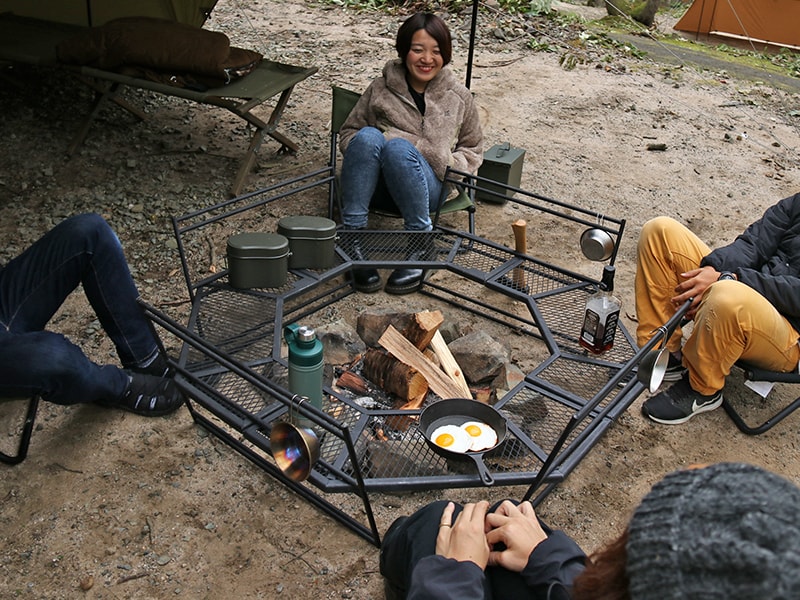 た*ぼ様 DOD テキーラテーブル180 アイアンテーブル コックピット DOD