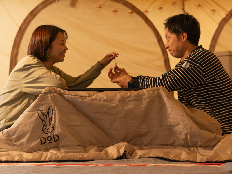 ナニゲニーテーブルM TB4-016-BK - DOD（ディーオーディー）【公式