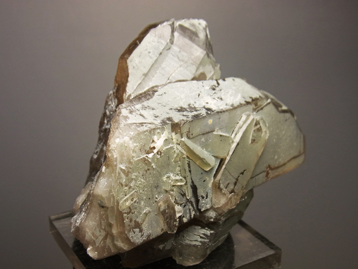 滋賀県田上山産 煙水晶 (Smoky Quartz / Japan) - 鉱物標本販売店