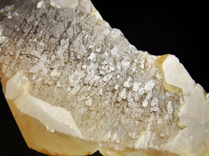 パキスタン/ザギ産】ザギマウンテンアストロフィライトインクォーツ