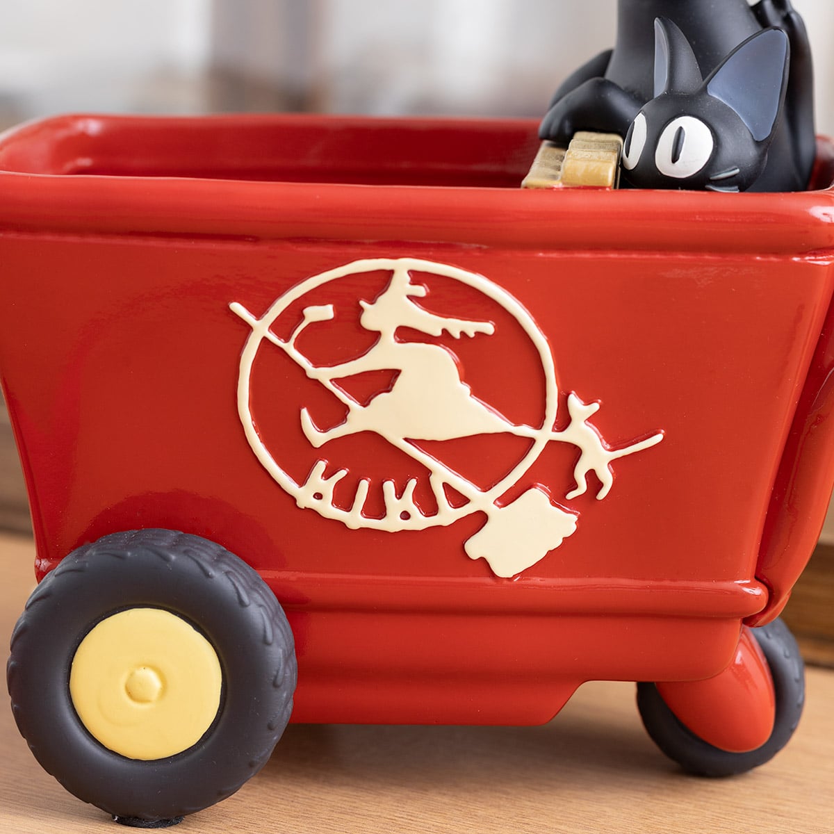 魔女の宅急便 プランターカバー ジジの赤い手押し車【3号サイズ