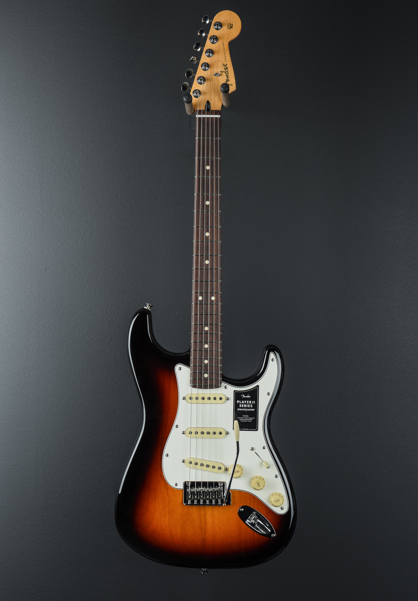 Player II Stratocaster - 3-Color Sunburst W/Rosewood – Dave's