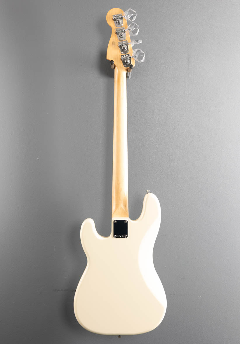 Standard Precision Bass - Olympic White w/Maple – Dave's Guitar Shop