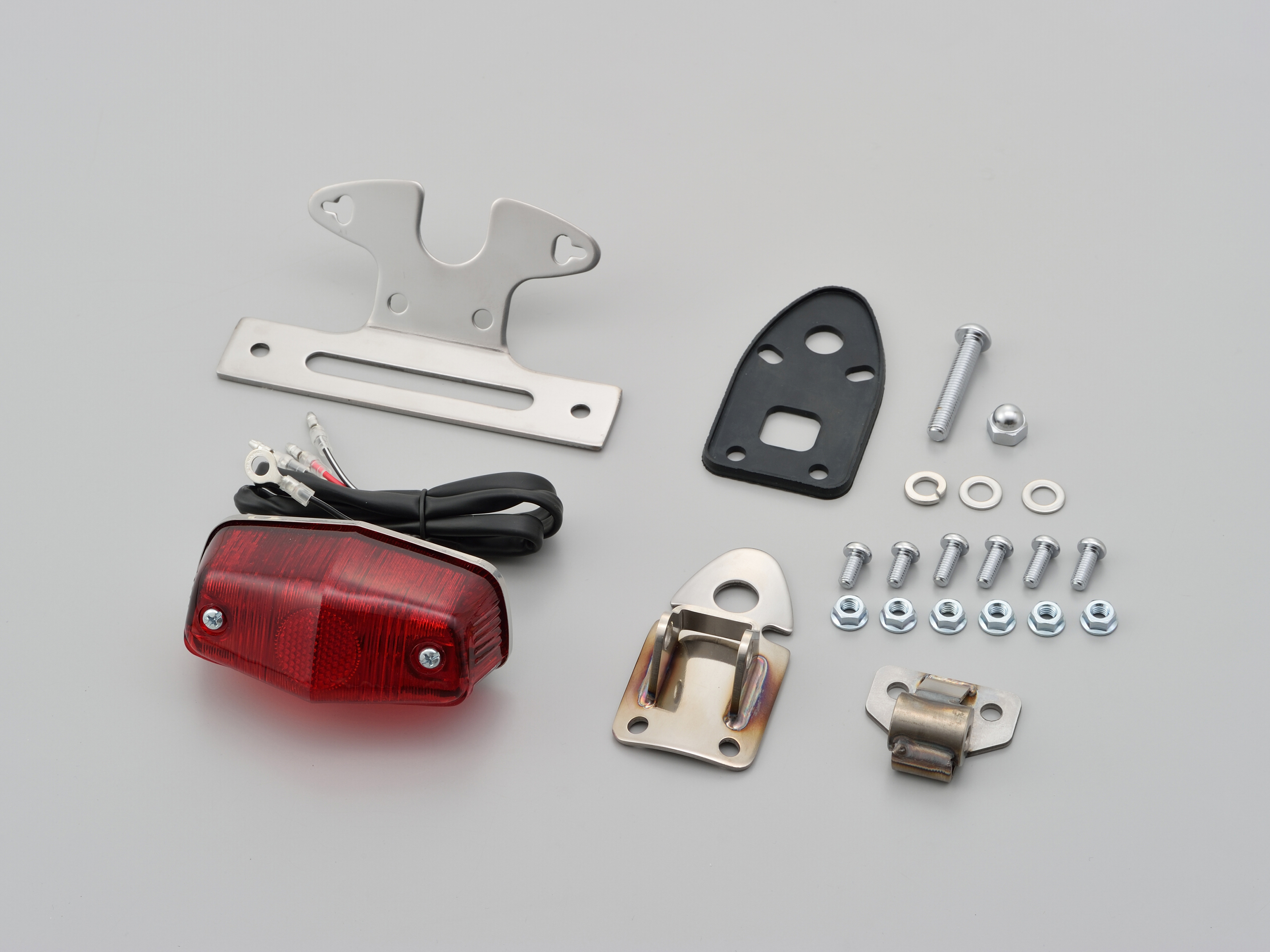 CB400SS フェンダーレスキット （ルーカステールランプ付属）（浅倉商事）