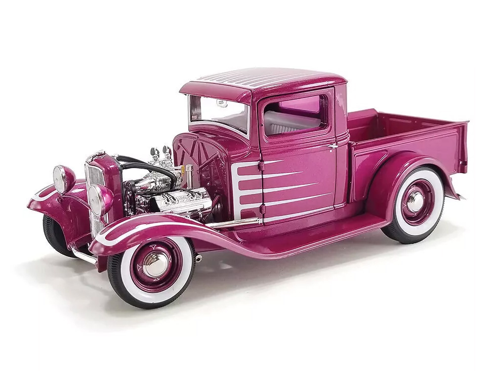 DAZE COLLECTIBLES / 1/18 SCALE MODELS