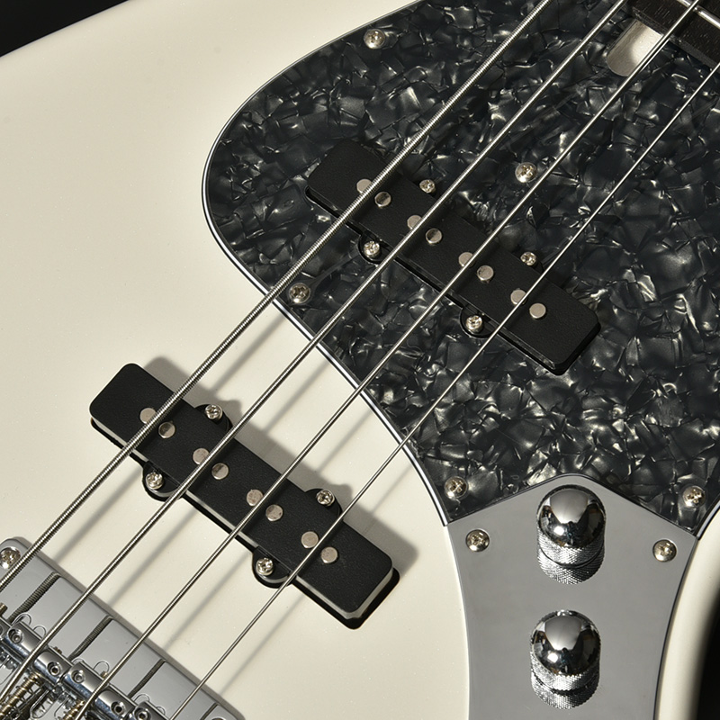 Bacchus Universeの新定番”DX”シリーズのスポット生産モデル【ディ