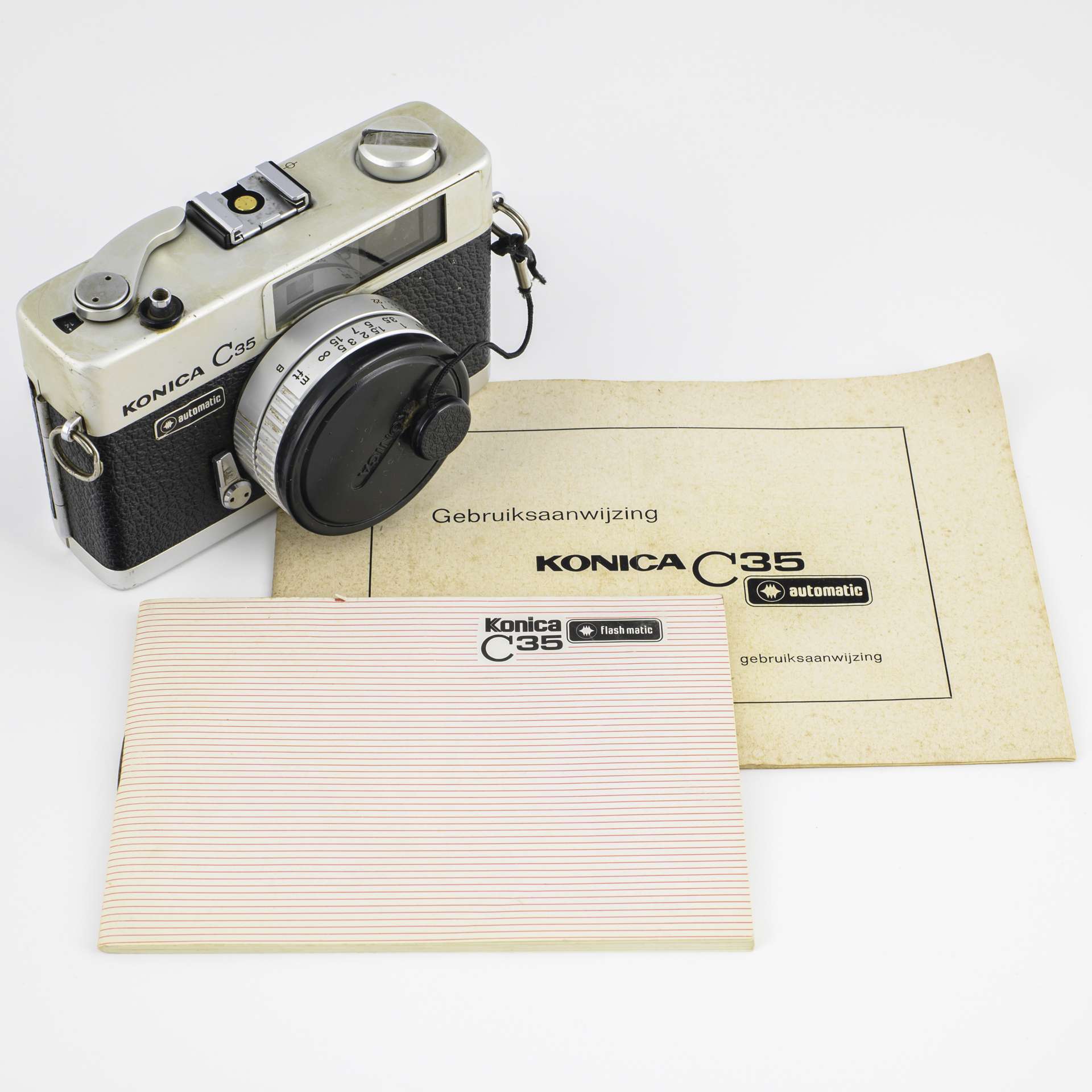 kiki）Konica C35 flash matic バーガンディ KONICA C35 flash matic