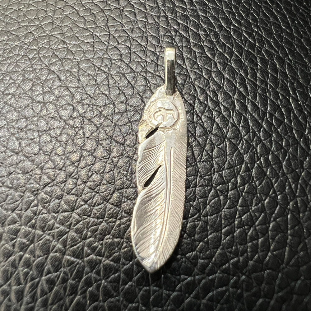 フェザー – ページ 7 – DELTAone