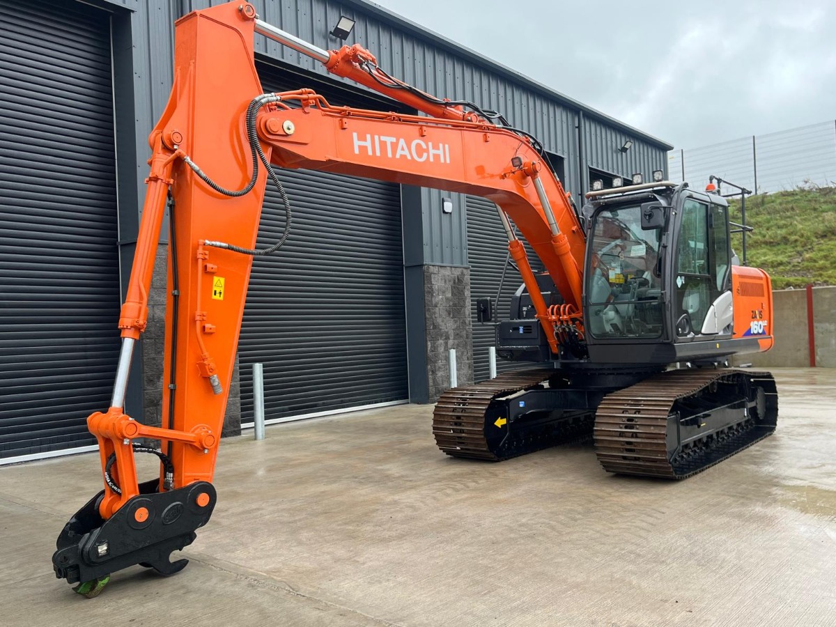 Digger Bidder - 2021 Hitachi ZX160LC-6 excavator