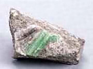 FPDM: 標本データベース - エメラルド（緑柱石）原石