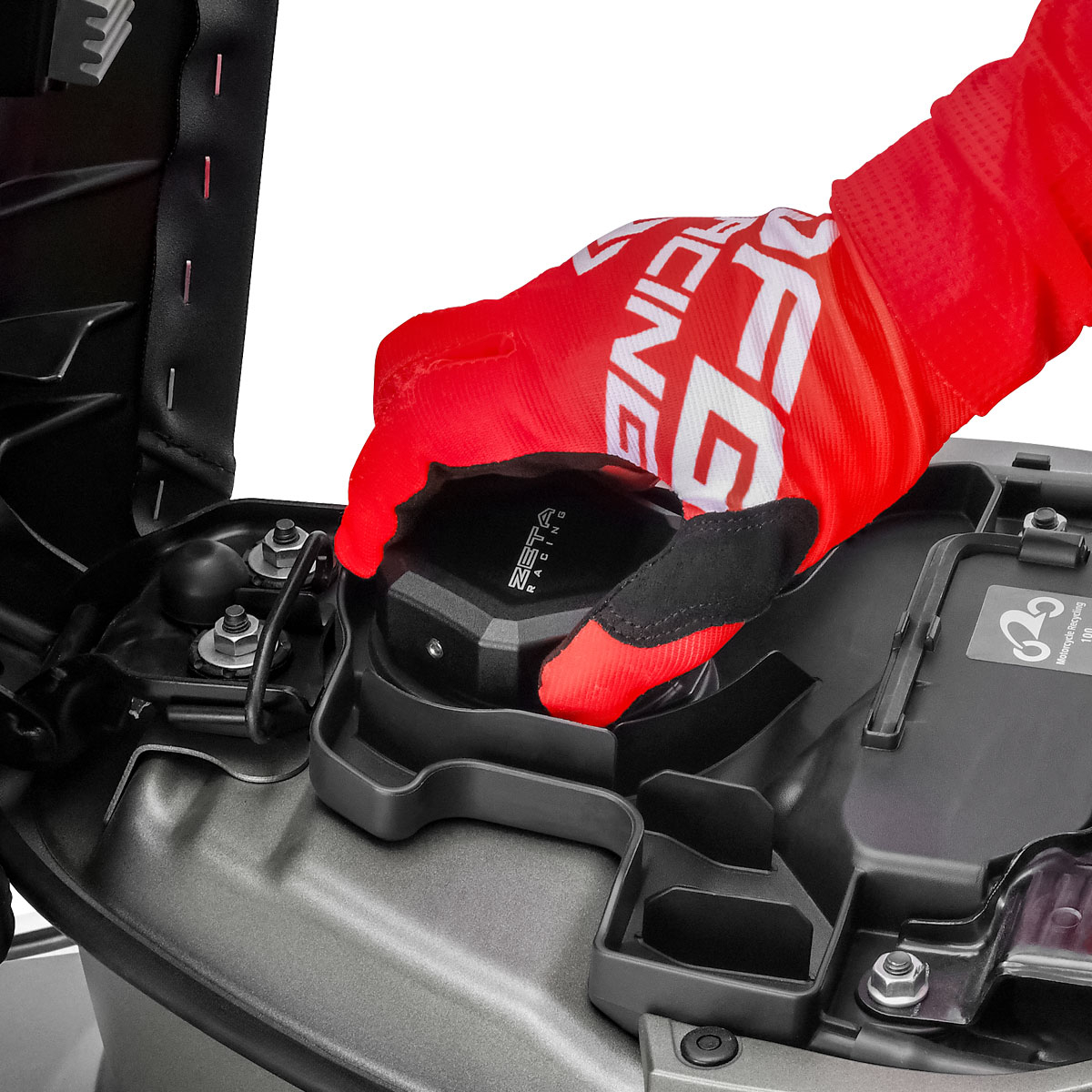 ガスキャップ カバー｜ダートフリーク / DIRTFREAK