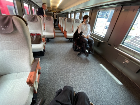 東武鉄道新型特急スペーシアX試乗レポート 車いす席3席の素晴らしい