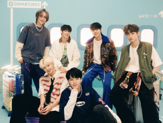 IVE Japan Info (@ivejpdive) / X IVE NiziU 82MAJOR CRAVITY HWASA等