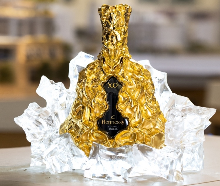 ヘネシー X.O」の150周年へのオマージュ 巨匠フランク・ゲーリーによる