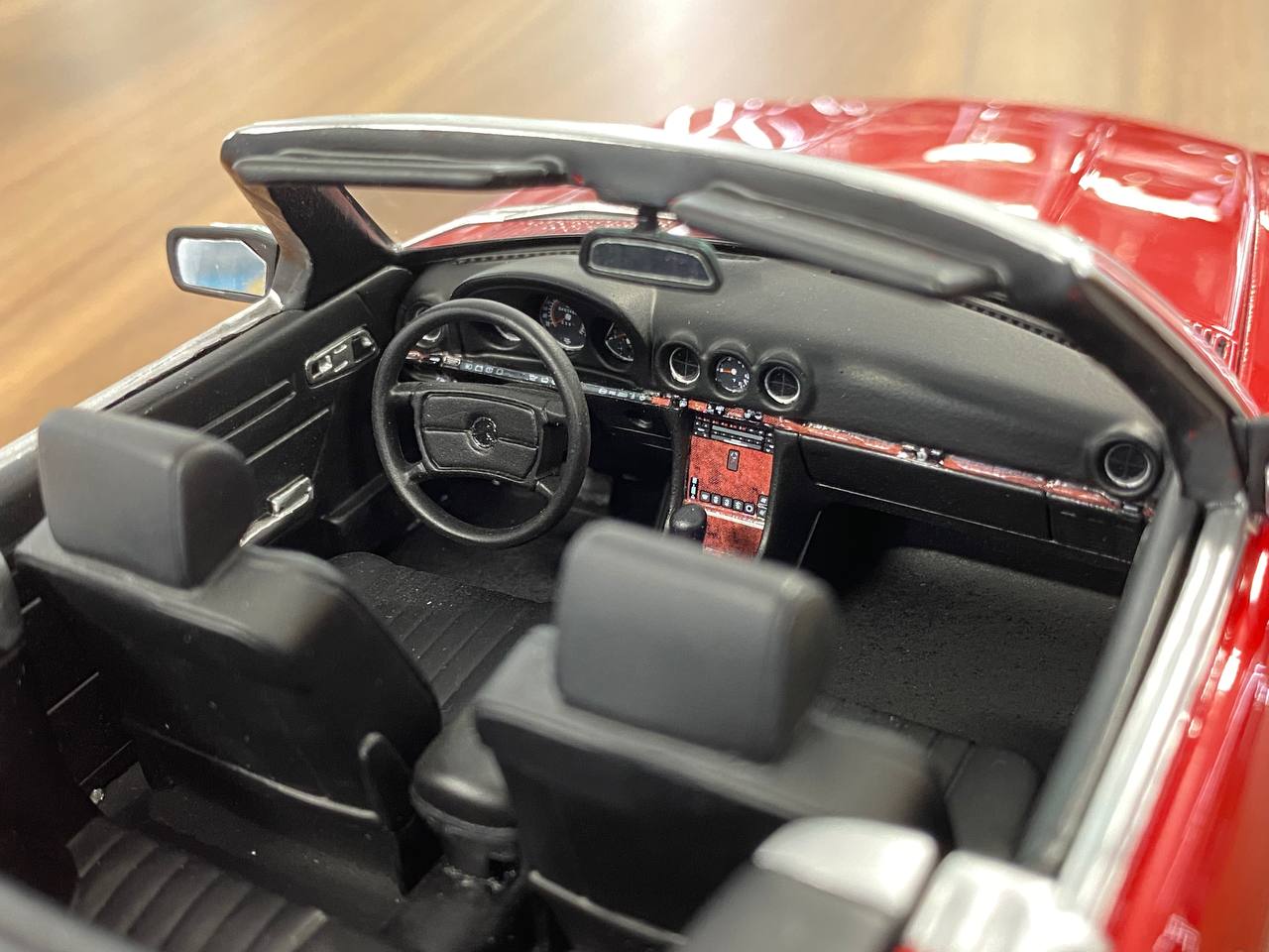 1/18 Mercedes-Benz 500 SL AMG R107 Red by Otto – dturman.com