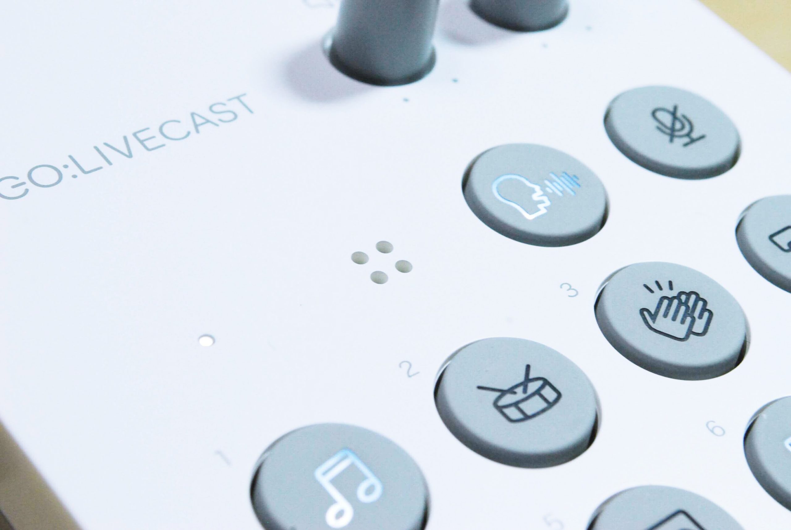 誰でも気軽にスマホ・タブレットで高音質・高画質なライブ配信を