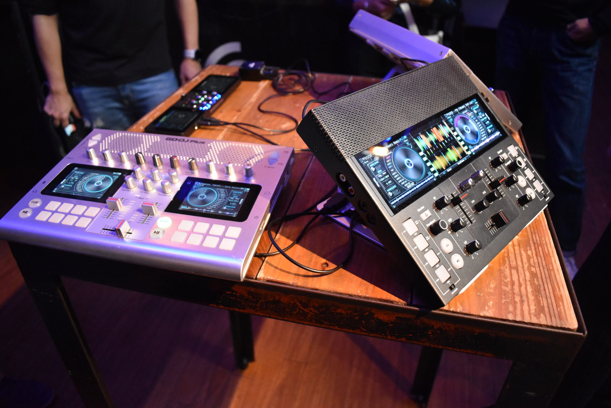 Musignal ポータブルDJシステム FJ1 未使用 ポータブルDJマシン「FJ1